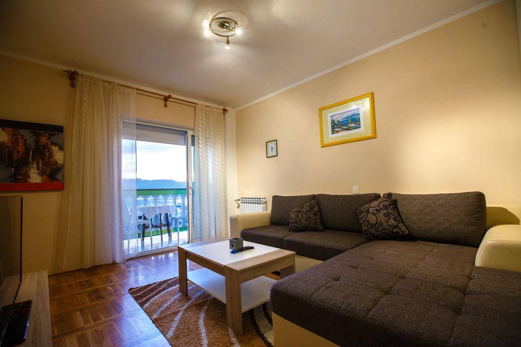 Apartments Slavko Supetarska Draga Εξωτερικό φωτογραφία